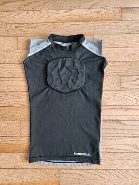 Boys BODYPROX Baseball Heart Guard/Chest Protector Size Small